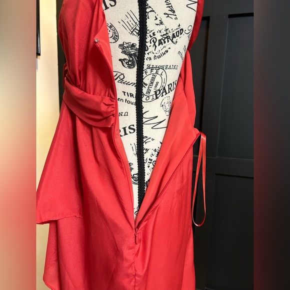 Banana Republic red silk dress - Picture 4 of 7